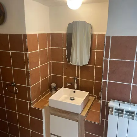 Petite Maison Authentique Nyaraló